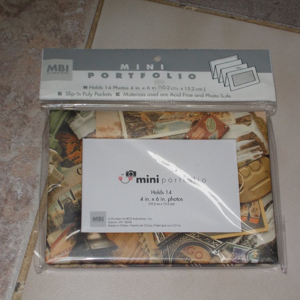 New Mini Portfolio holds 14 4"x6" photos